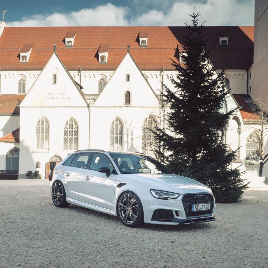  Audi RS3 Sportback by ABT (8V) 2017 года  (фото 15 из 23)